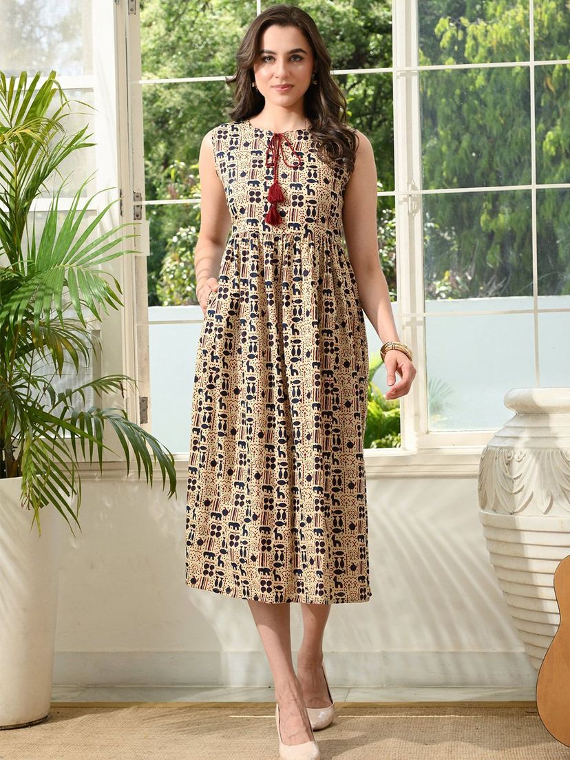DECKEDUP Ethnic Motifs Print Empire Midi Dress