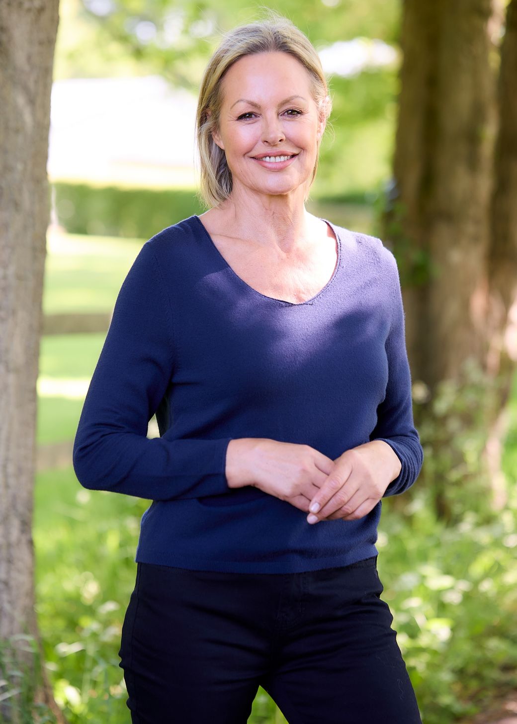 Cashmere Like Fitted V-Neck Jumper
