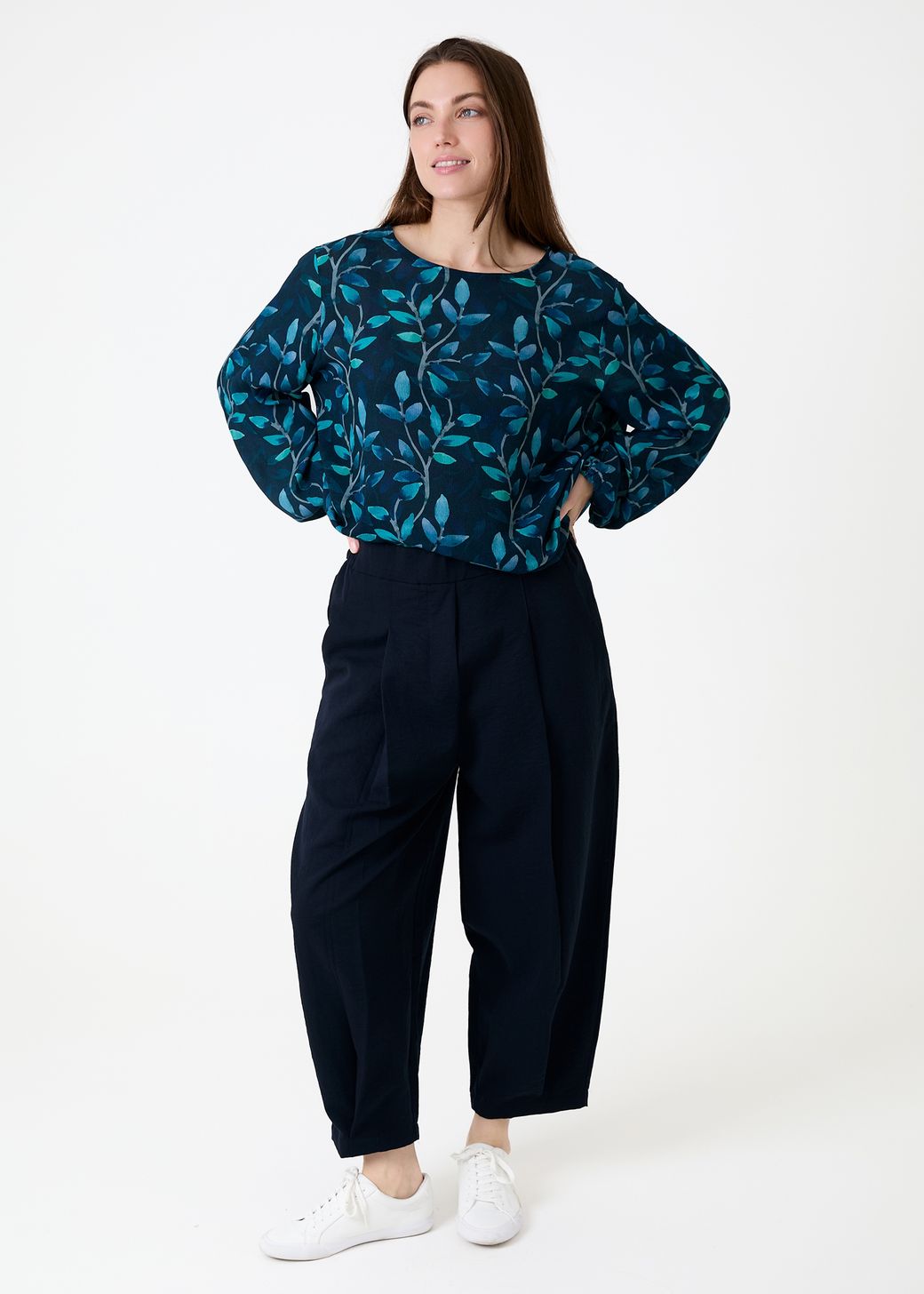 Twill Pleat Front Elastic Waist Trouser