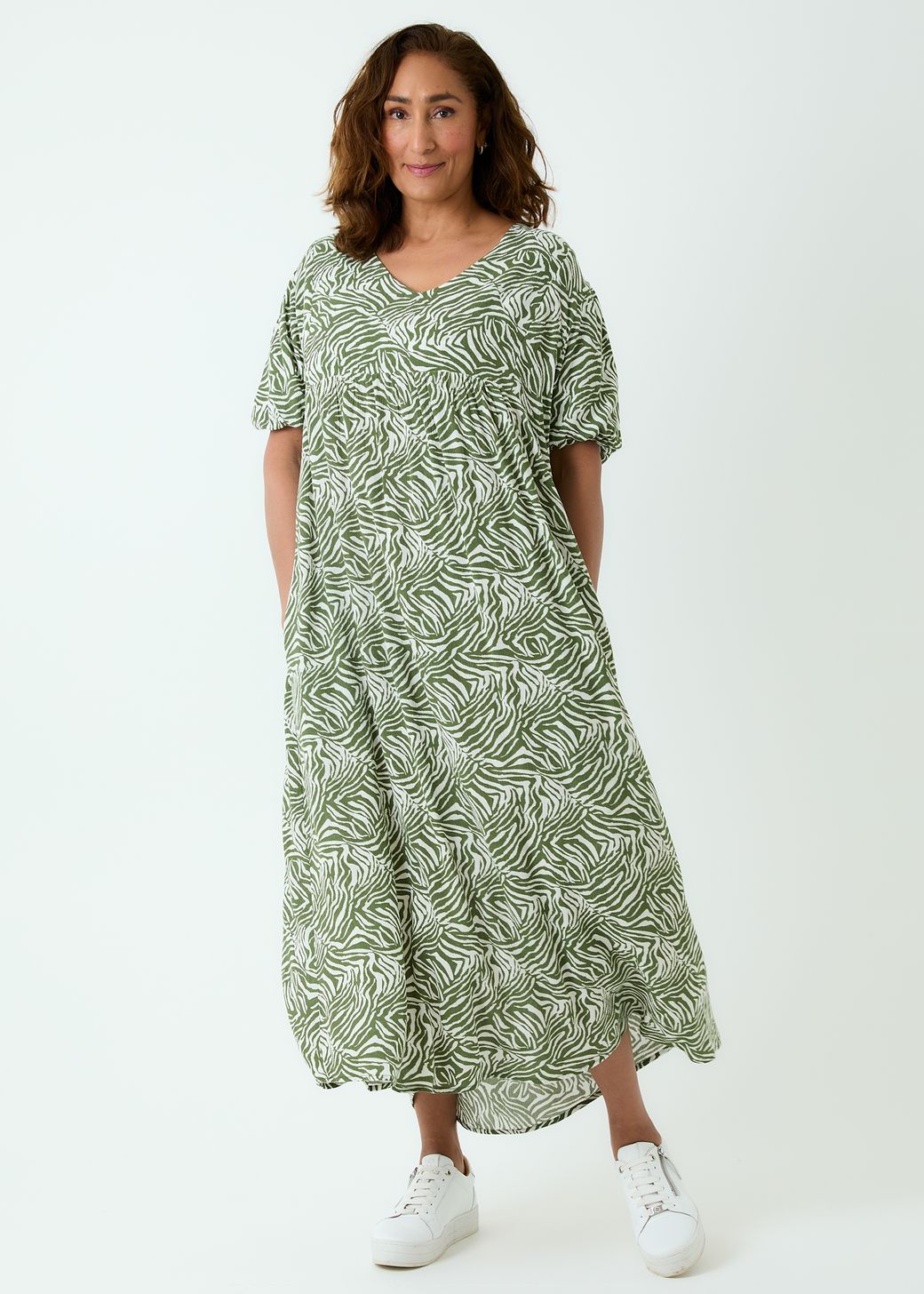 Mini Zebra Puff Sleeve Maxi Dress