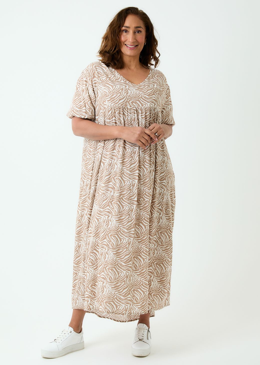 Mini Zebra Puff Sleeve Maxi Dress