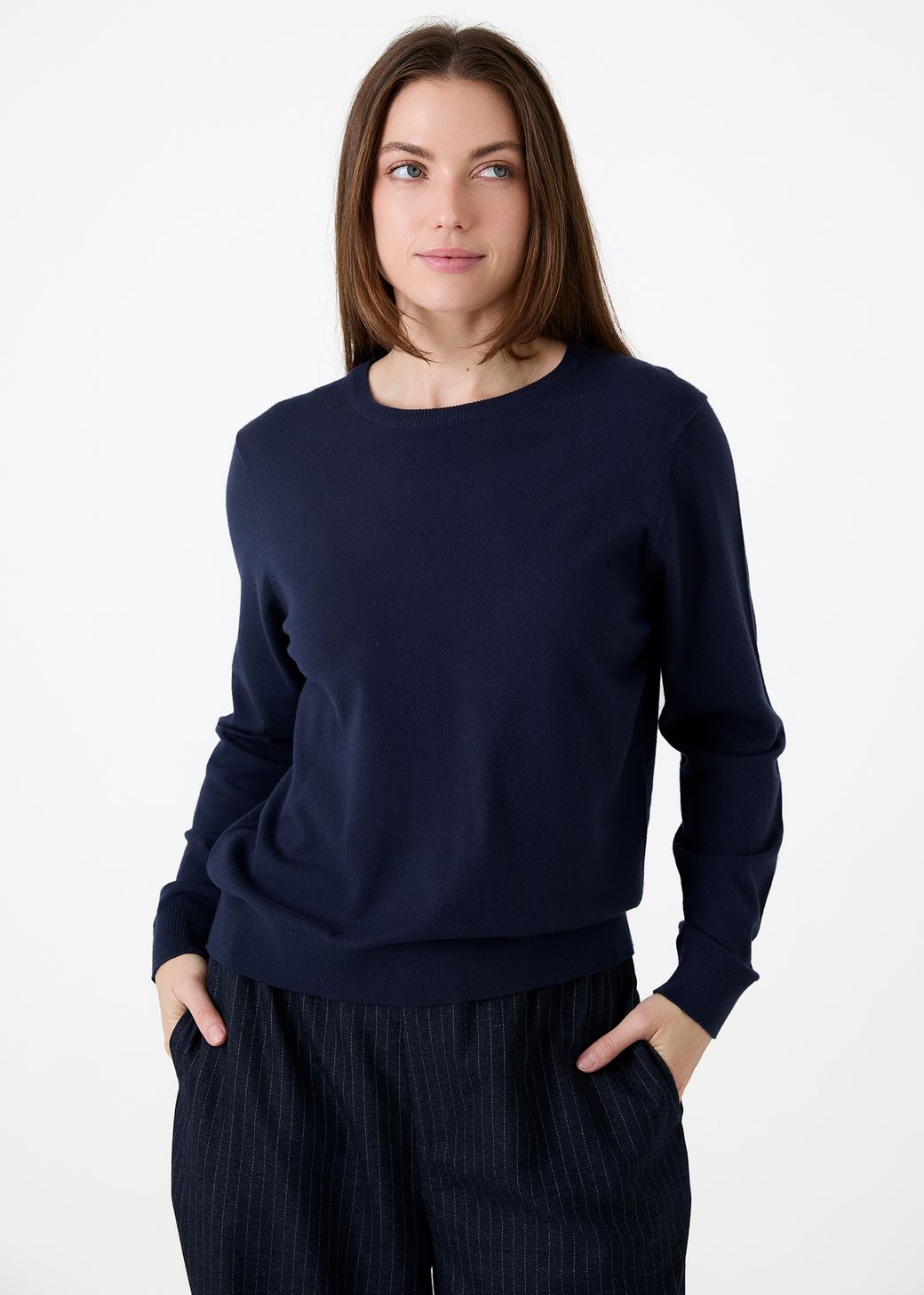 Fitted Crew Neck Long Sleeve Jumper