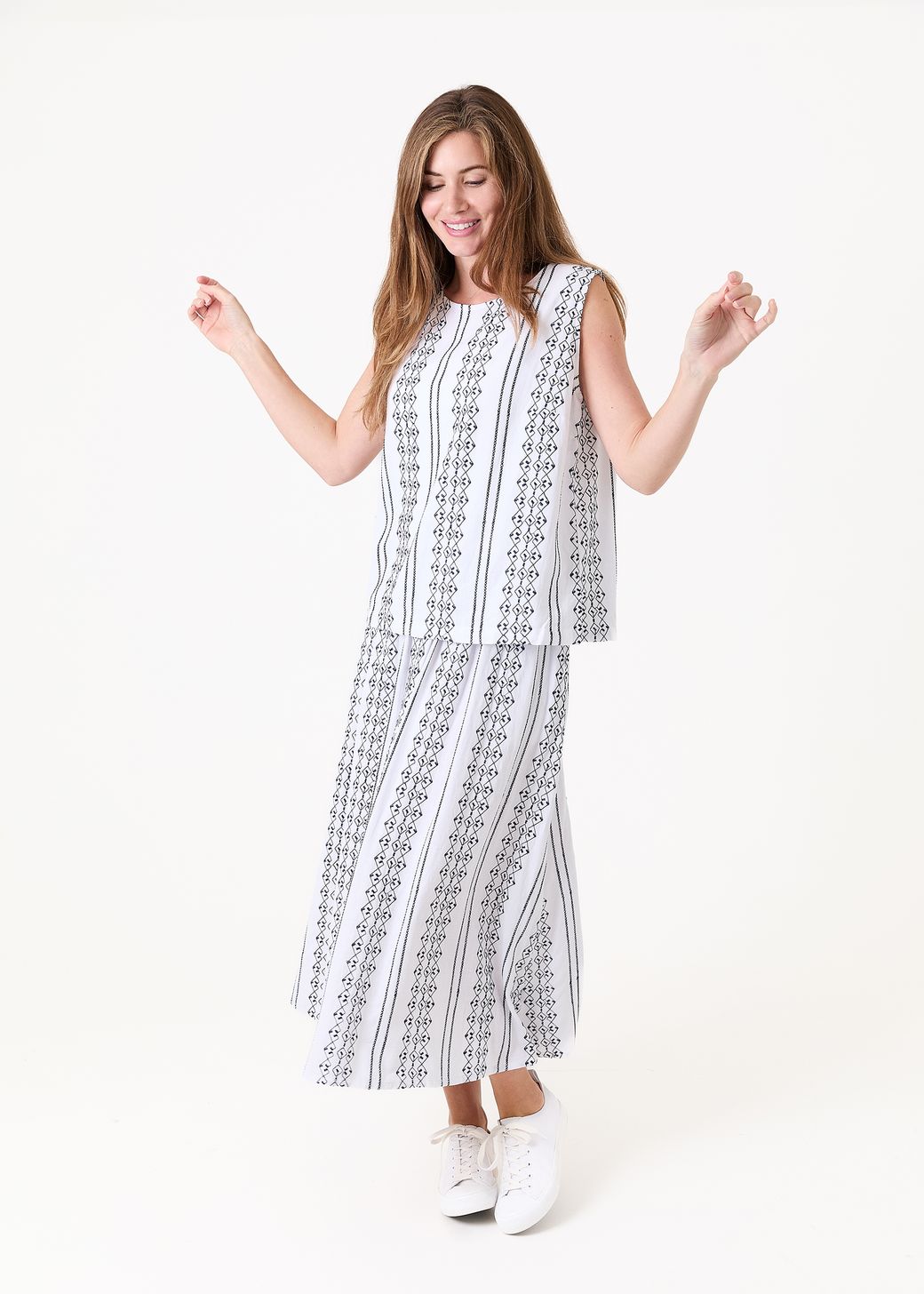 Zig Zag Embroidery Elastic Waist A-Line Midi Skirt