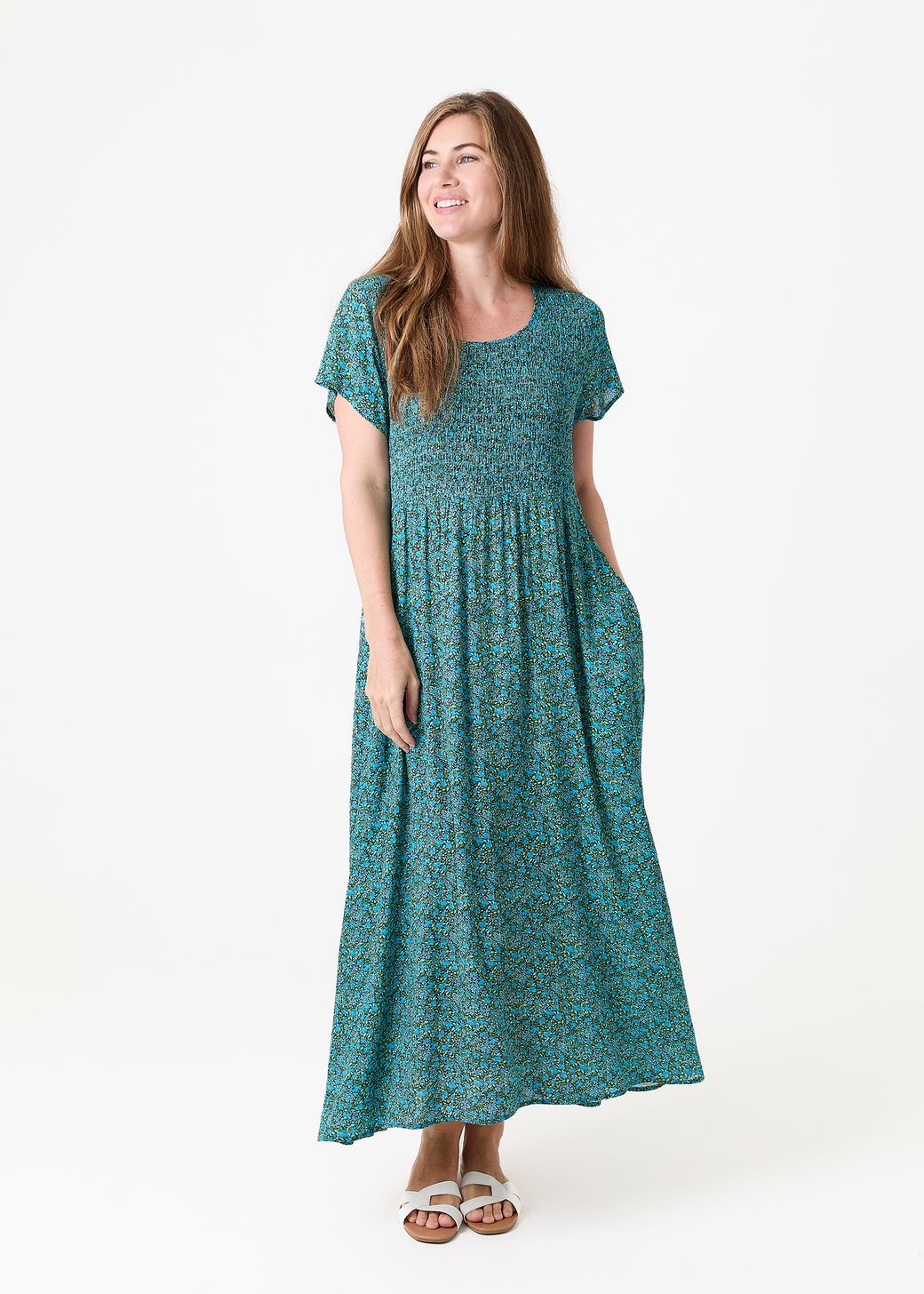 Ditsy Blossom Short Sleeve Shirring Dress