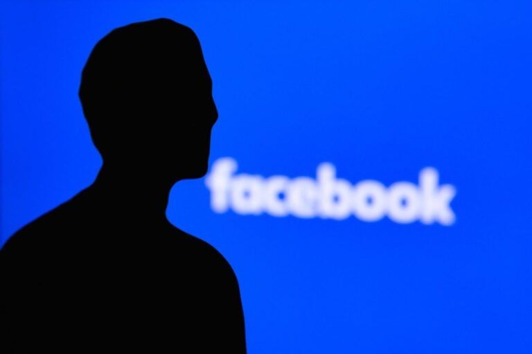 Facebook monopoly threatened by US authorities