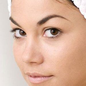 Large Pores in Dubai