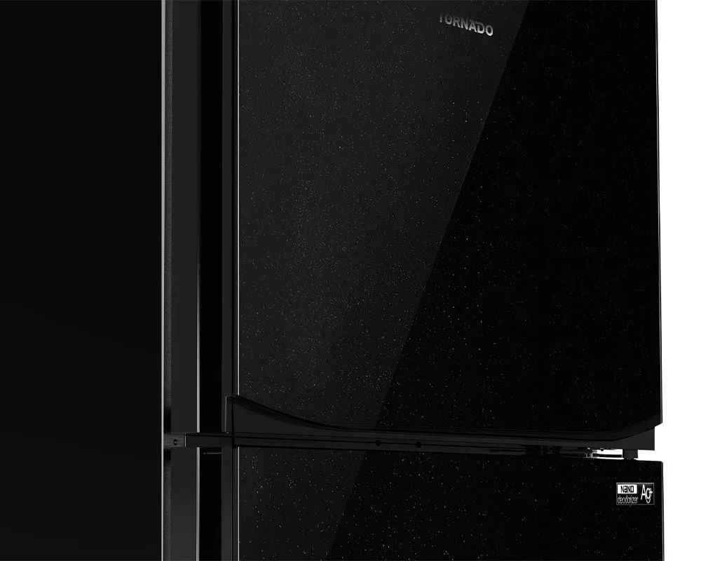 ثلاجة تورنيدو نوفروست 396 لتر أسود RF-480T-BK