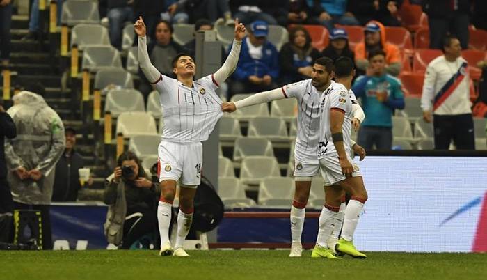 Chivas se lleva la victoria tras quedar 1-0 con Cruz Azul