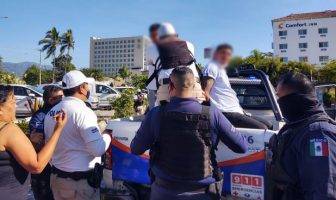 2 detenidos por intentar comprar con tarjetas clonadas en Vallarta