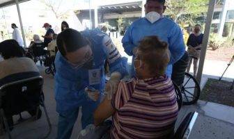 Mañana inicia la vacunación para adultos mayores en Zapopan