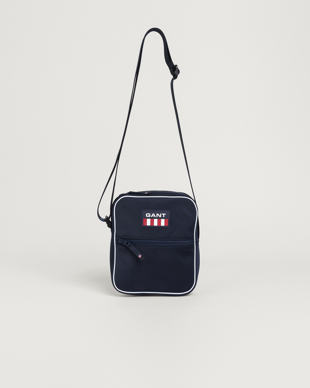 Retro Shield Shoulder Bag