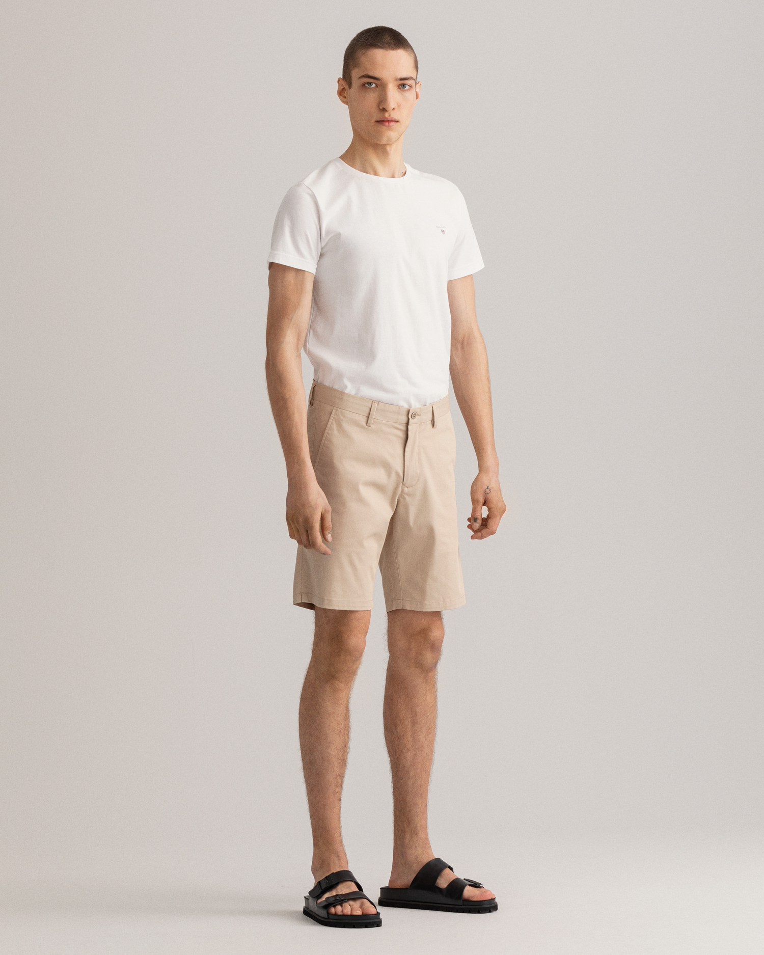 Hallden Slim-fit Sport Shorts med Tech Prep™