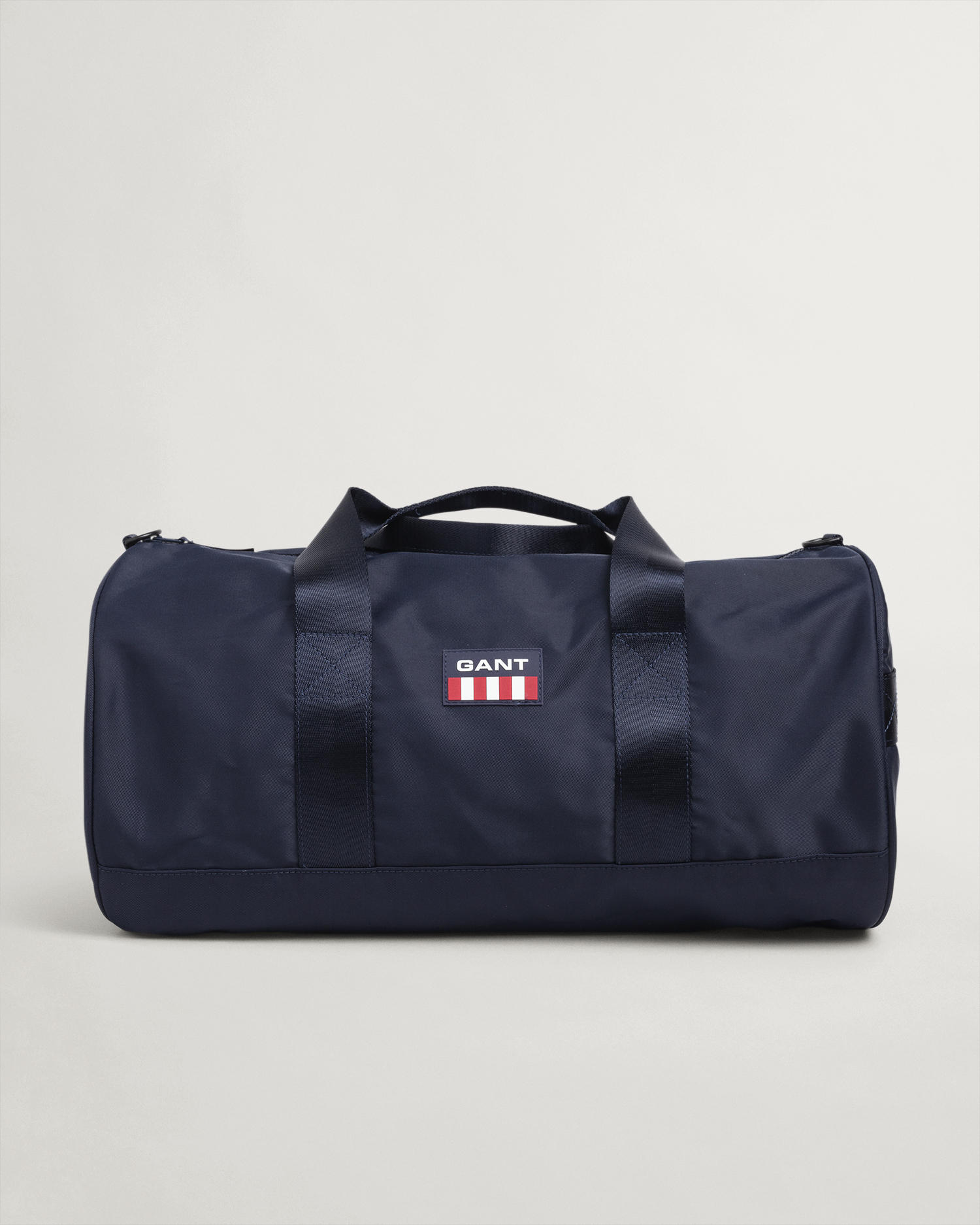 Retro Shield Sportsbag