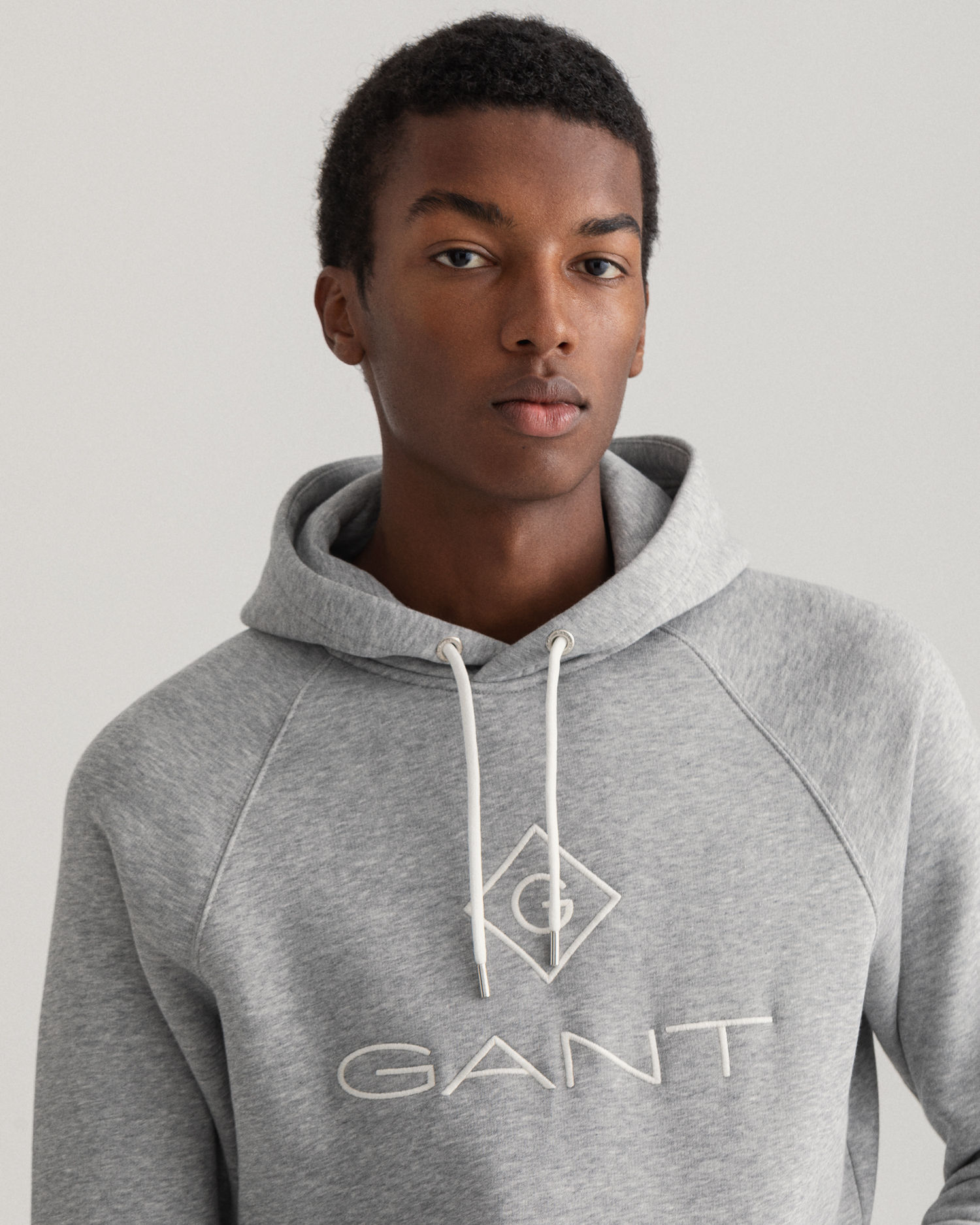 Hettegenser med GANT-logo