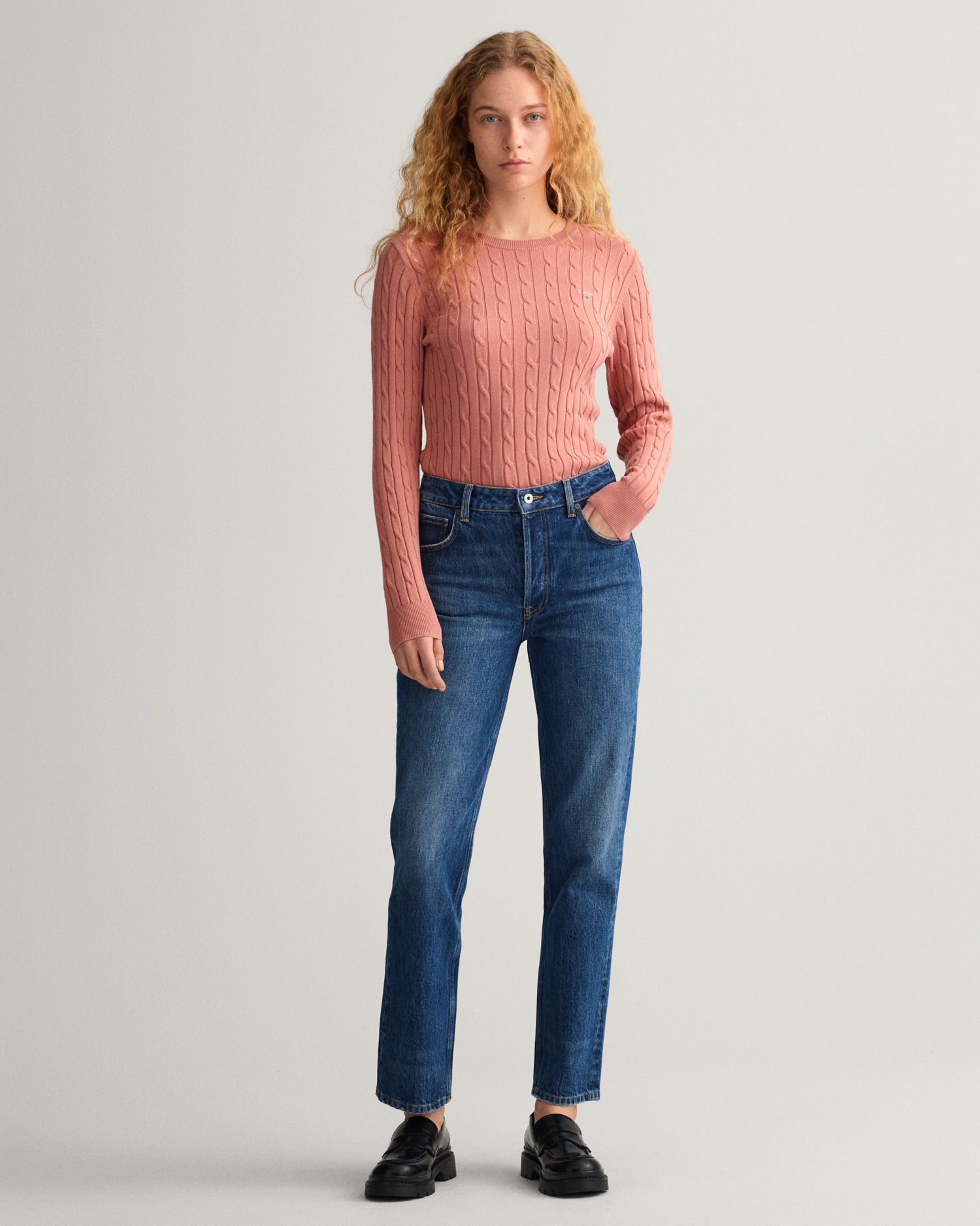 Stretch Cotton Cable Crew Neck Sweater