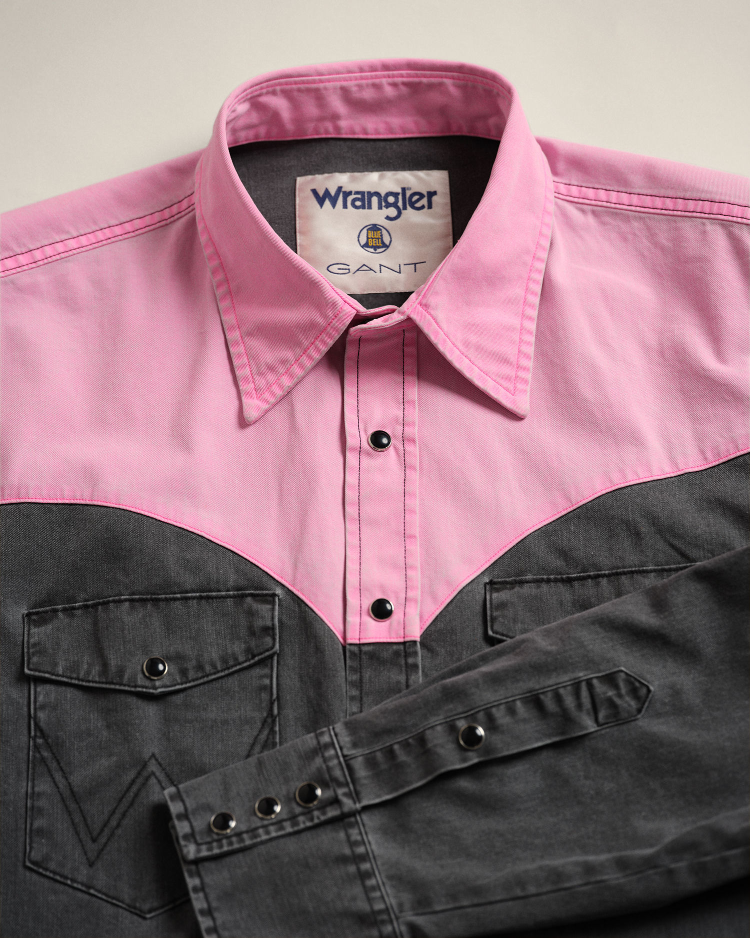 GANT x Wrangler Relaxed Fit Neon Western Shirt