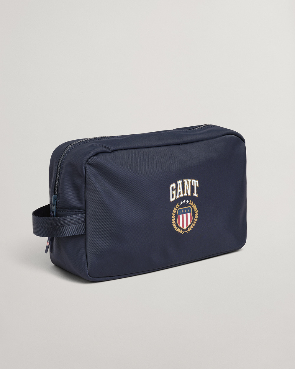 Retro Shield Wash Bag