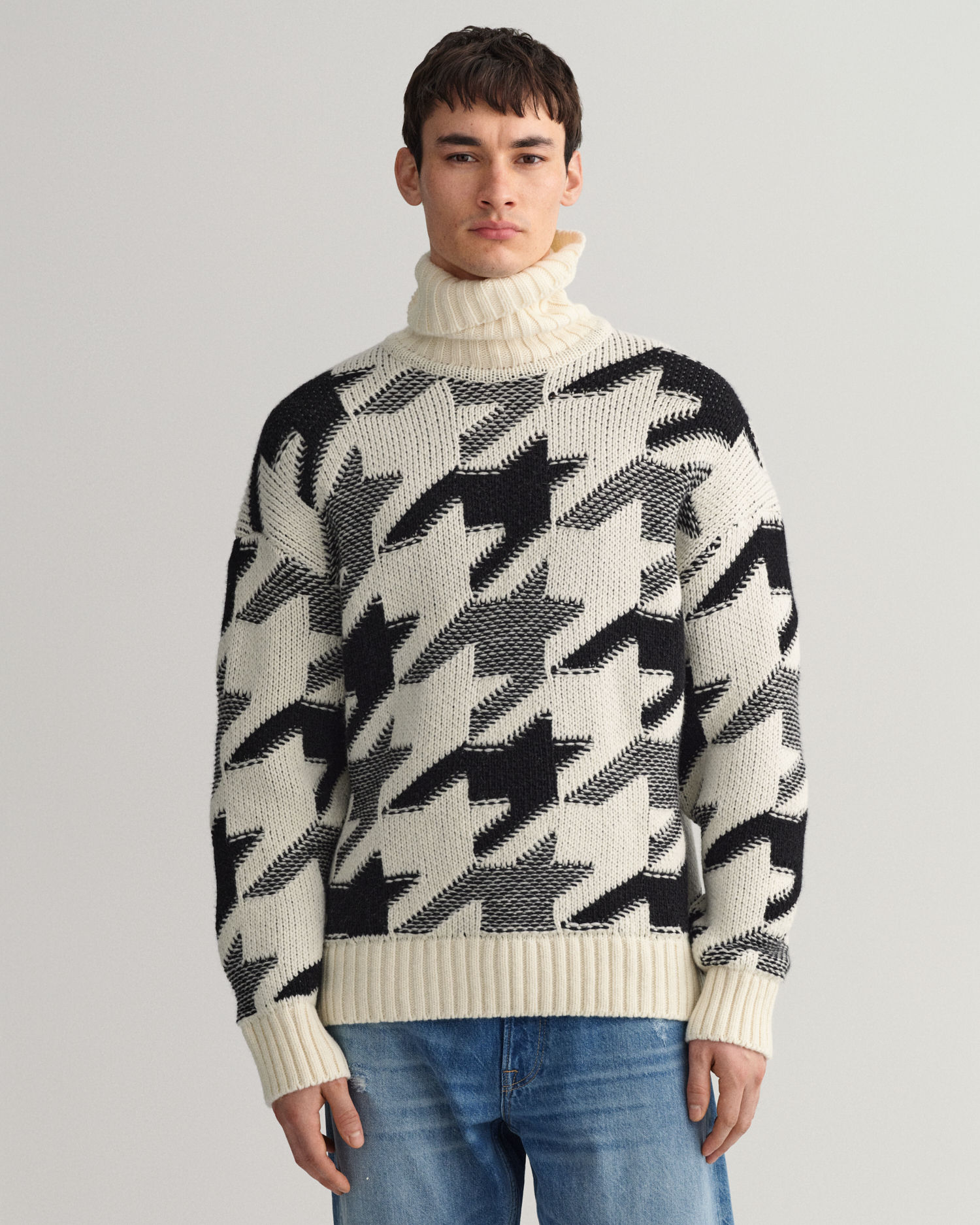 Houndstooth Rollneck Sweater