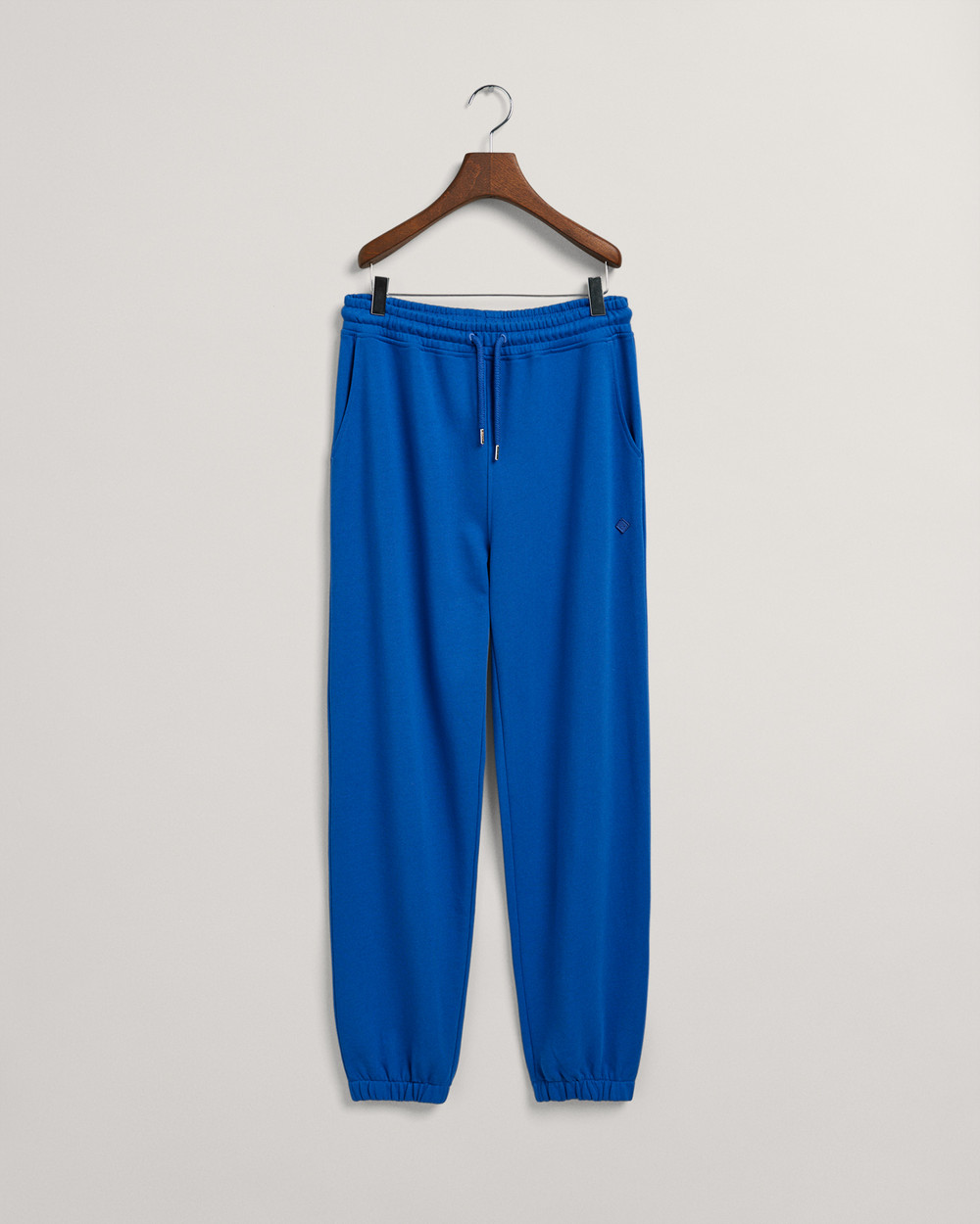 D2. REL ICON G ESSENTIAL PANTS