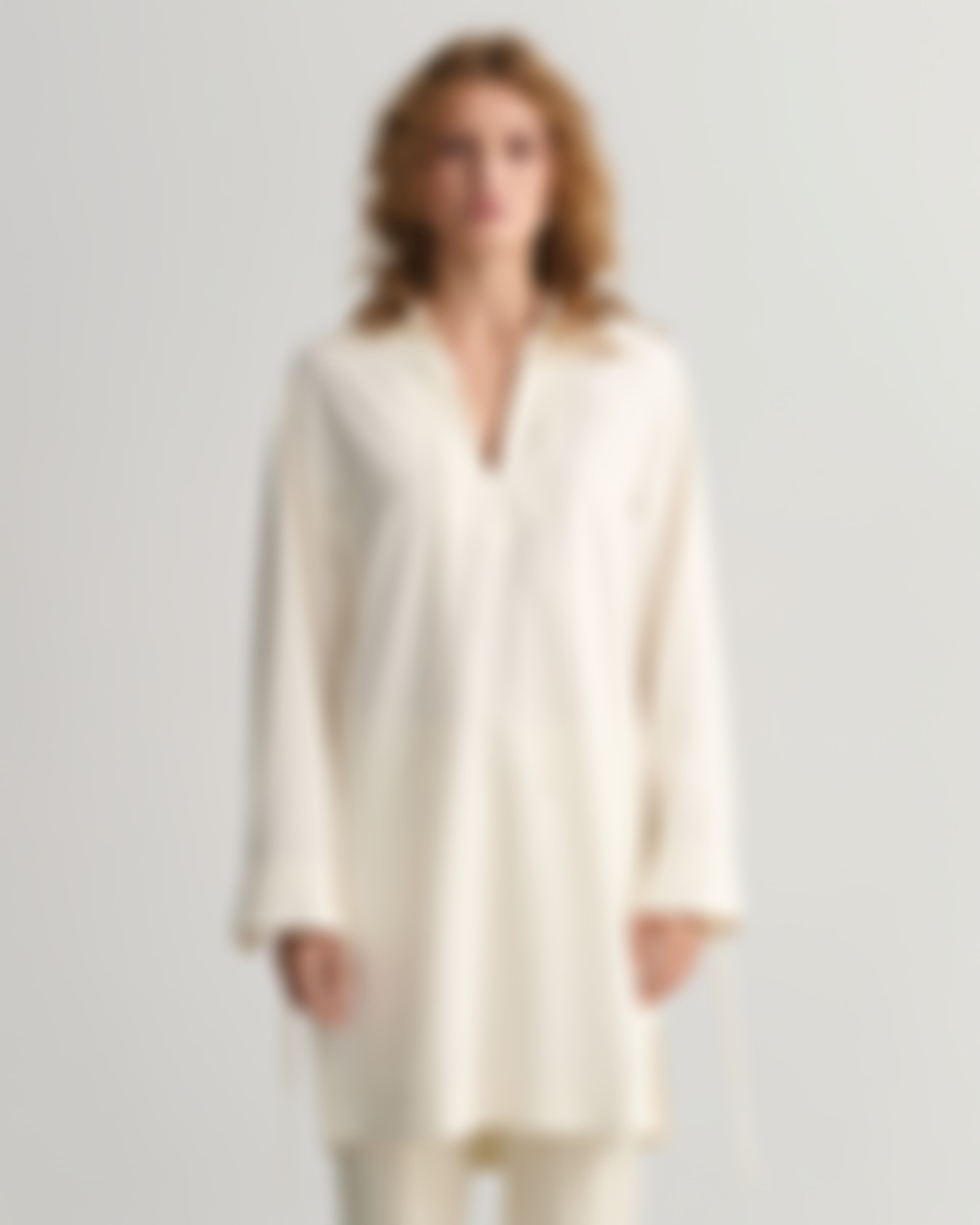 AVSLAPPET POPVER TUNIC