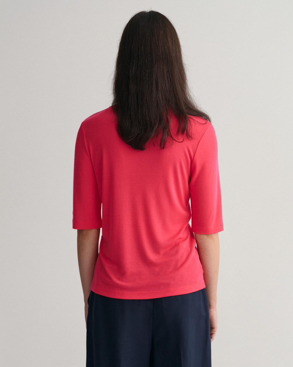 SLIM LIGHTWEIGHT SS T-SHIRT