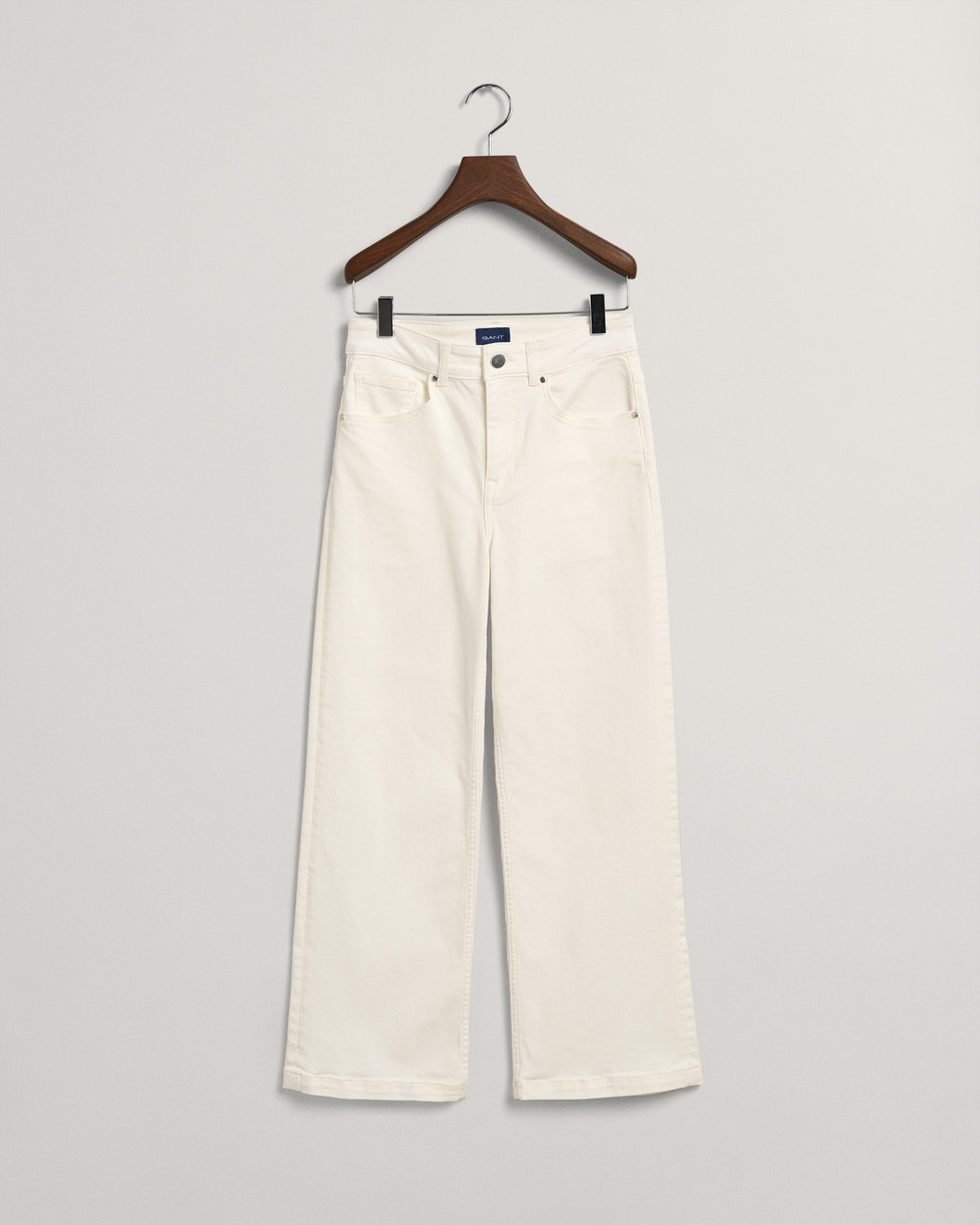 D2. KRUPPET BRED FARGE JEANS