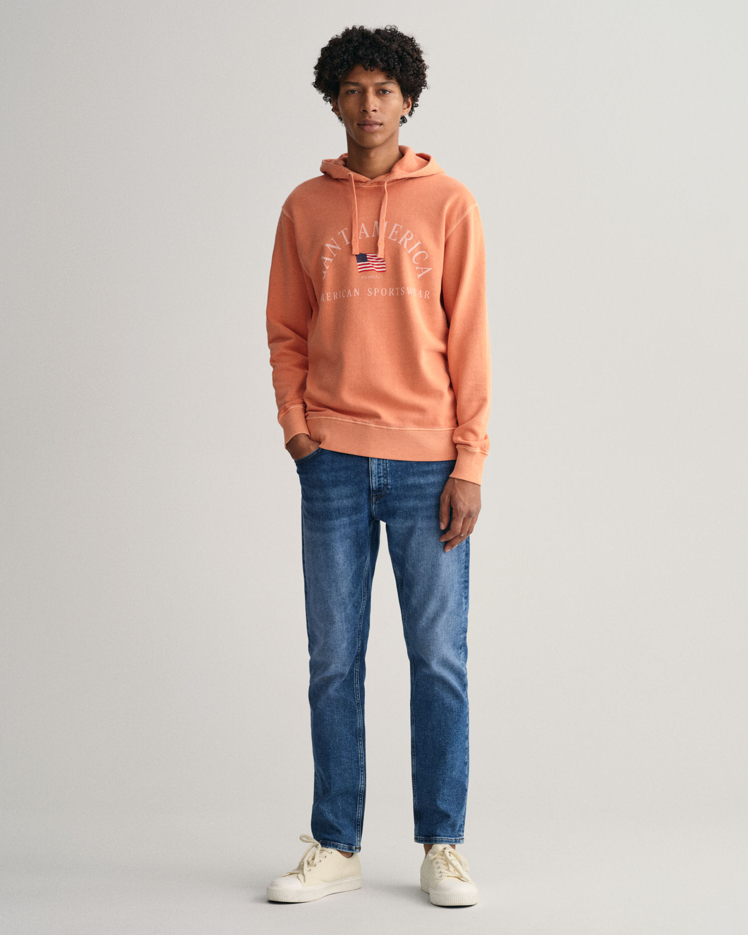 SOLBLEMET GANT USA HOODIE