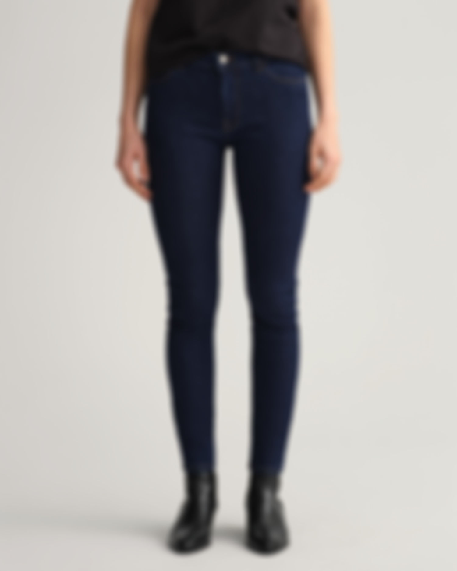 Nella Skinny Indigo Travel Jeans