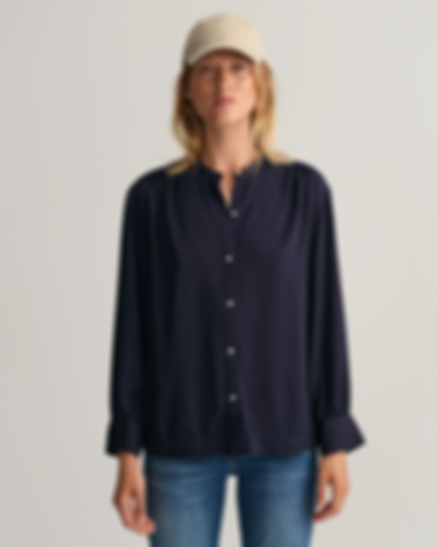 Bluse med Vide Mansjetter og Relaxed-Fit