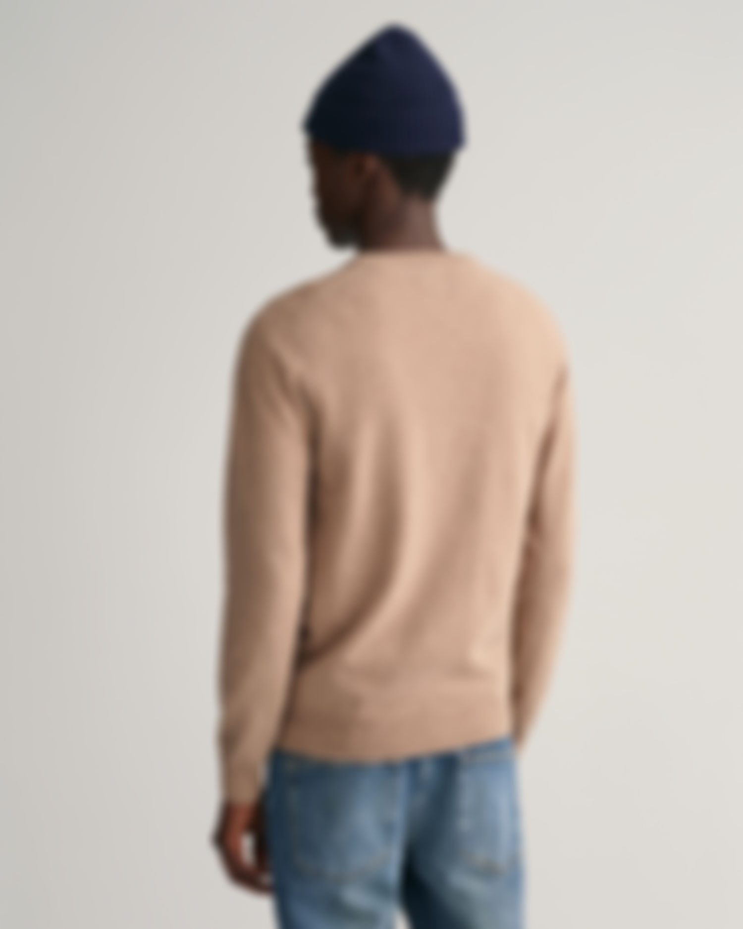 SUPERFINE LAMBSWOOL C-NECK