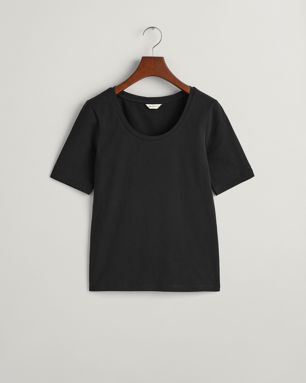 T-skjorte med scoop-neck