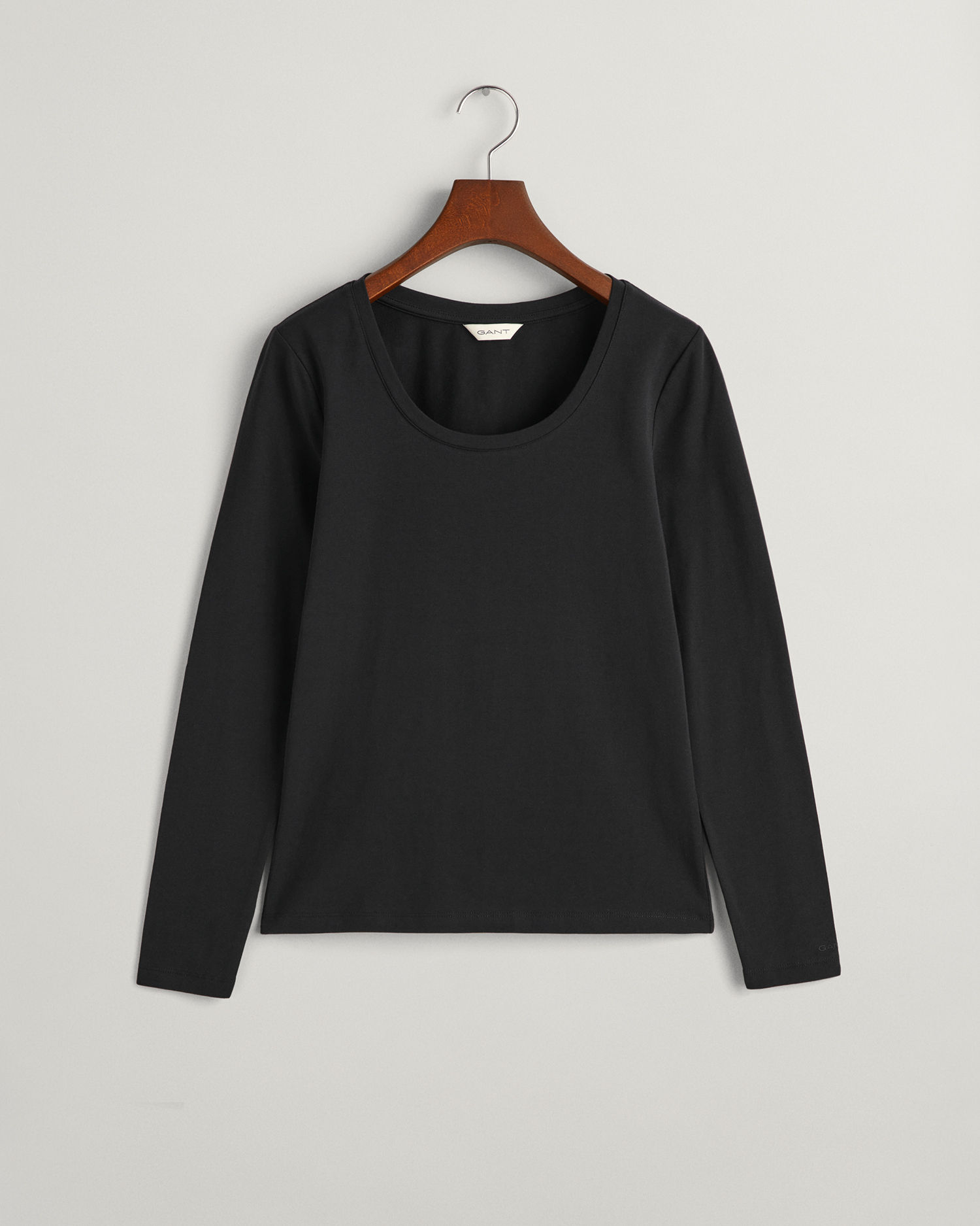 Longsleeve med scoop-neck