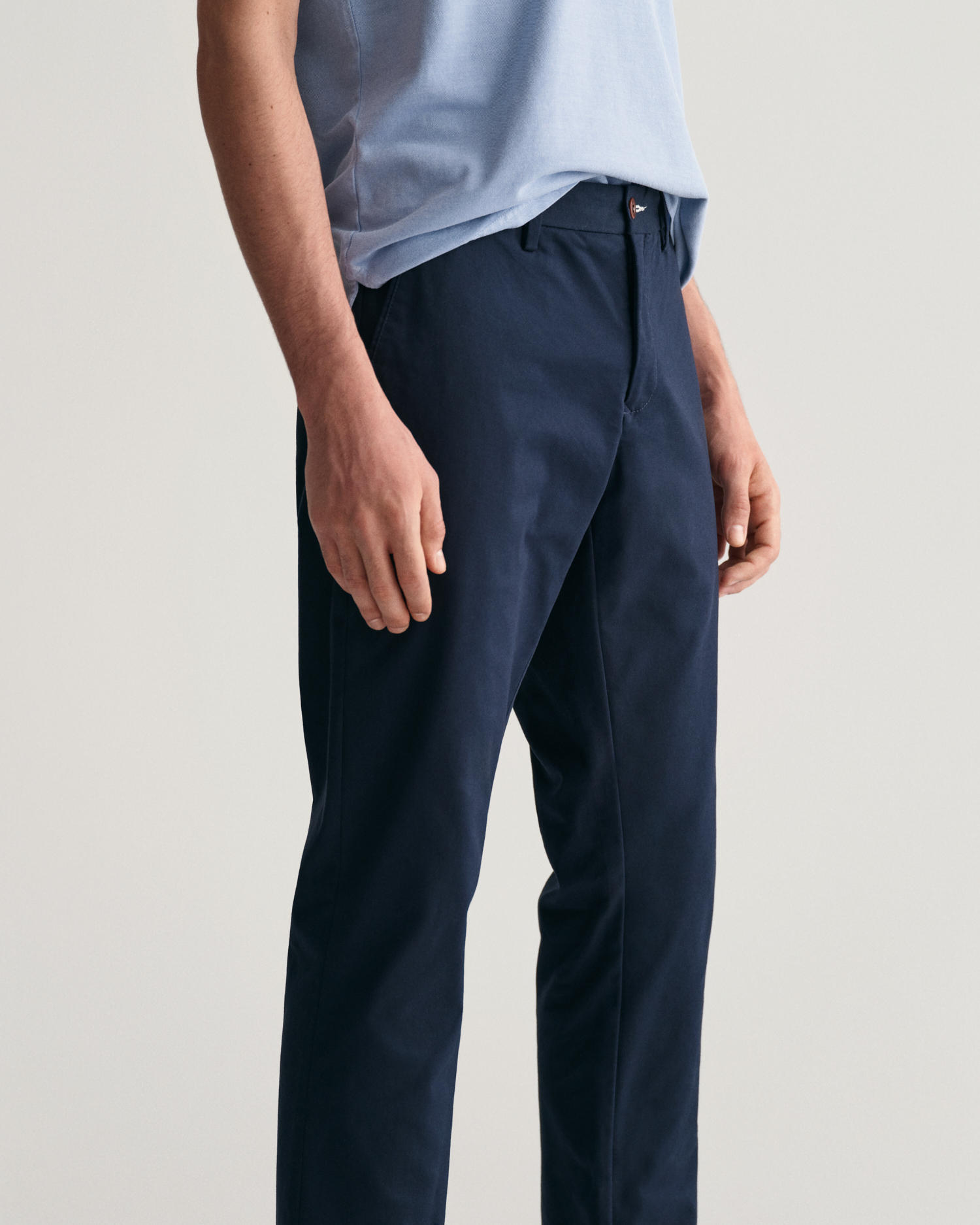 Slim fit chinos med Tech Prep™