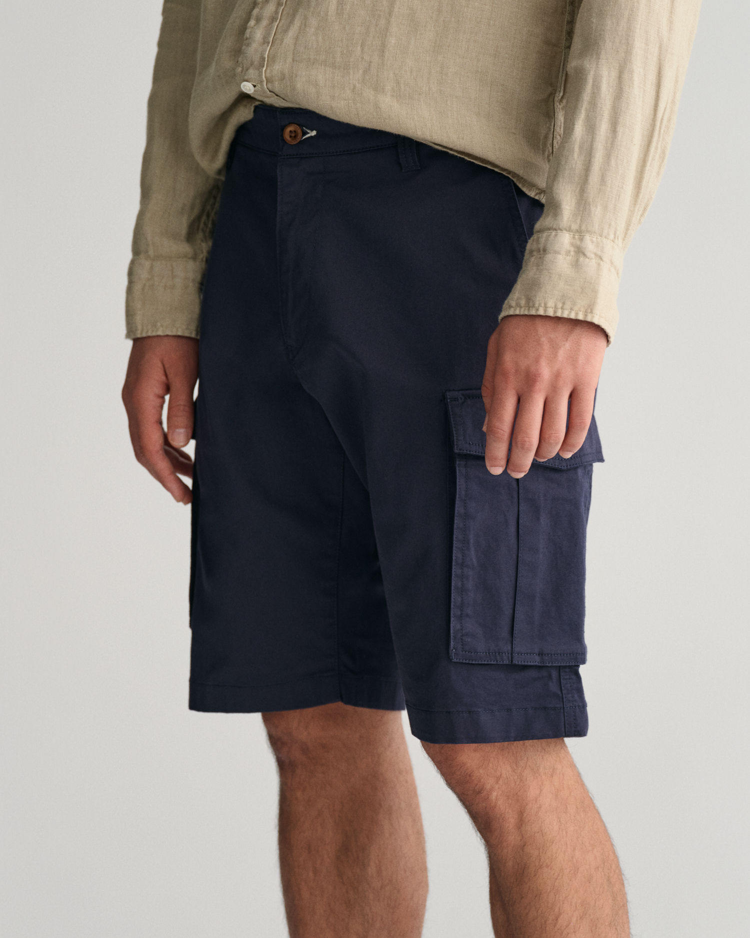 Relaxed Fit Twill Cargo Shorts