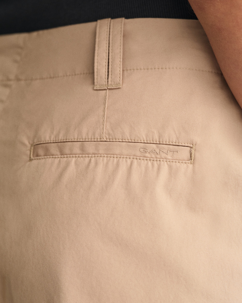 Avslappet passform Lett chino-shorts