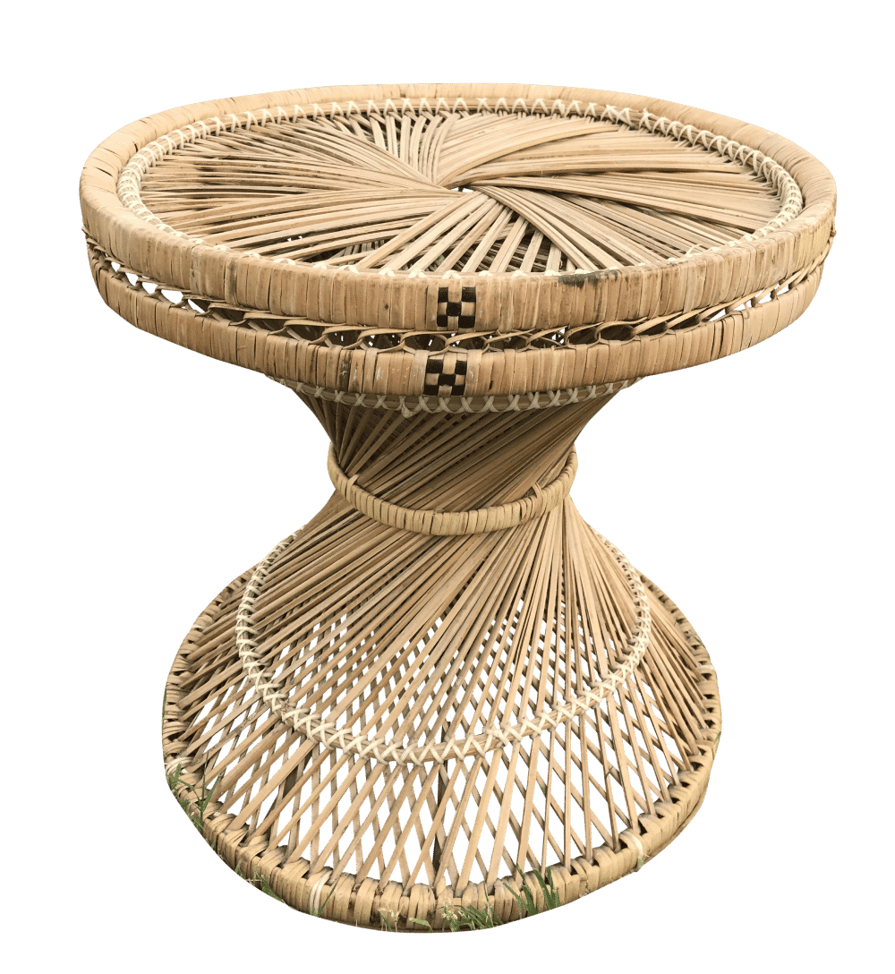 Mesa redonda de vime com cesto 