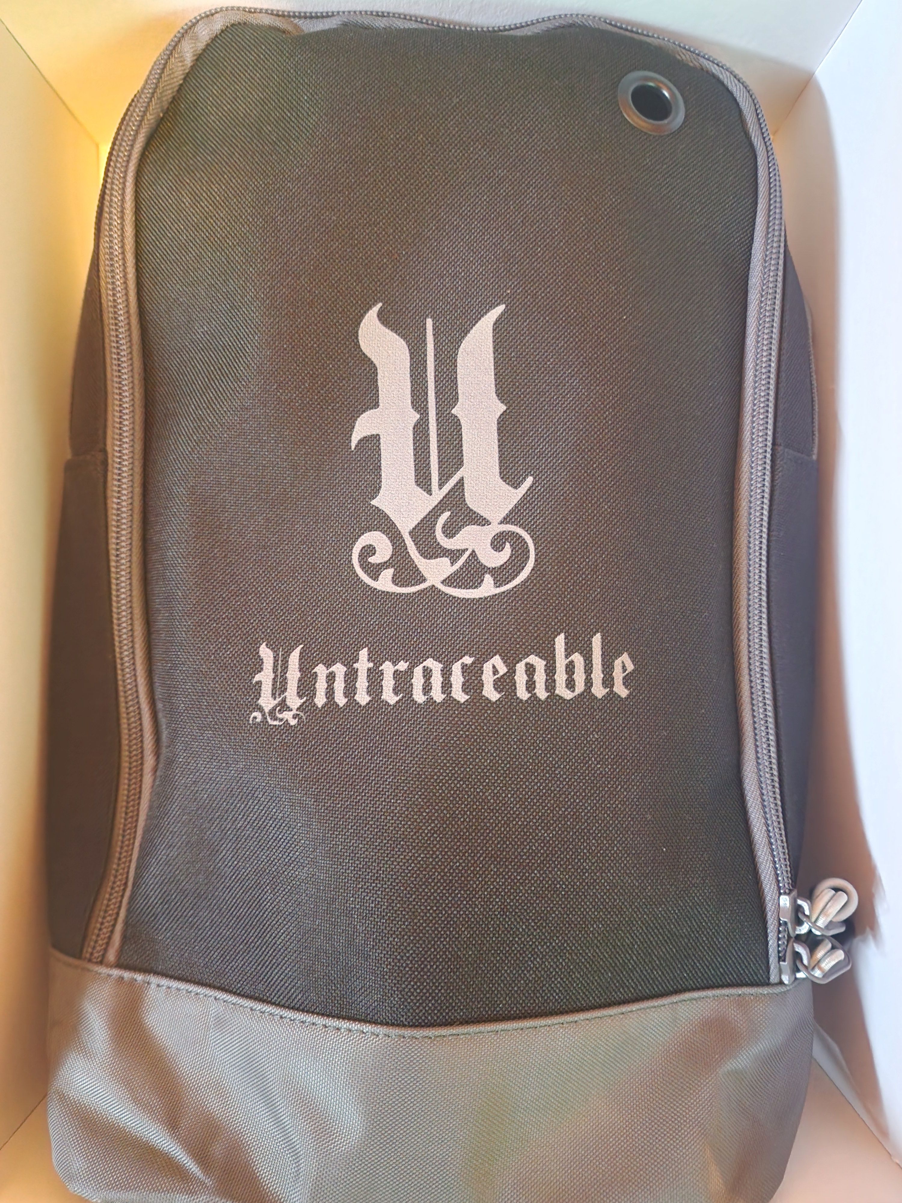 PATTERNED APPAREL Untraceable