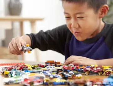 Hot Wheels toy cars - assorted image 2