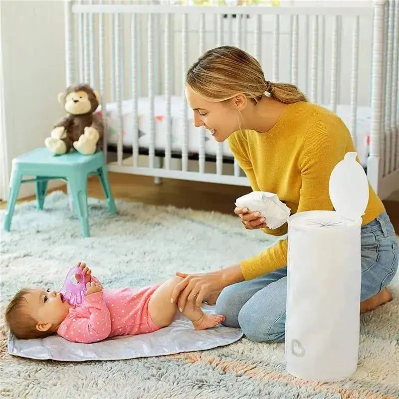 Munchkin Toss Portable Disposable Diaper Pail image 2