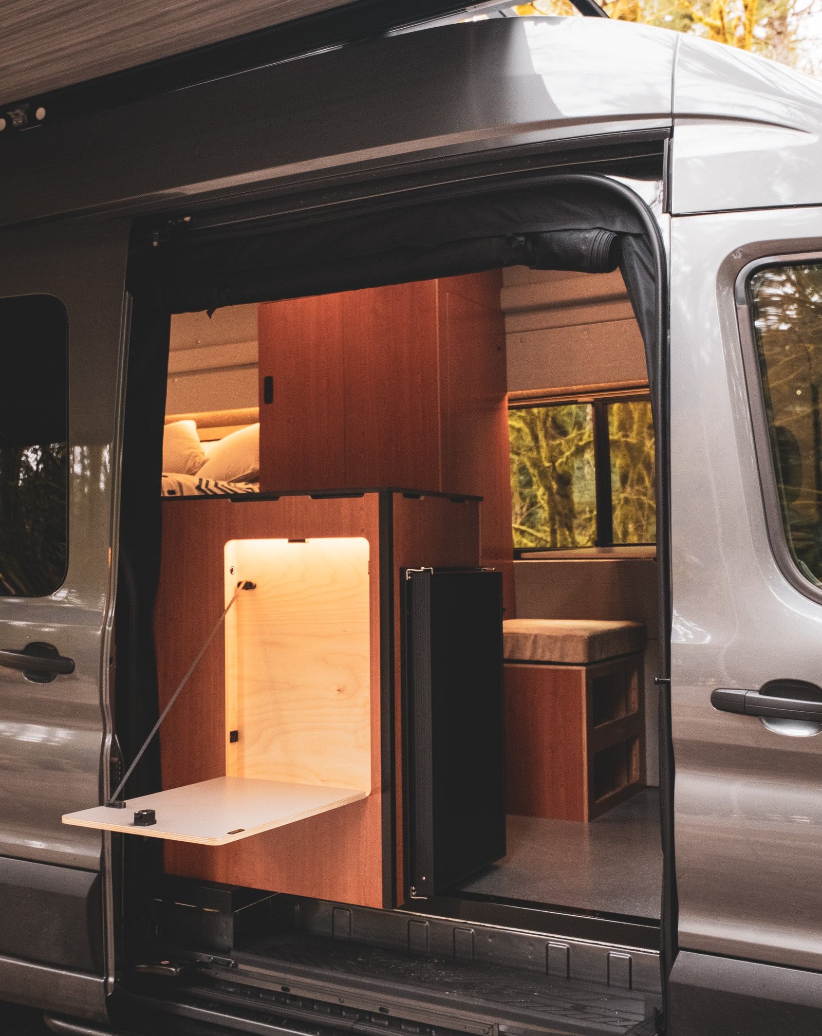 Douglas van conversion