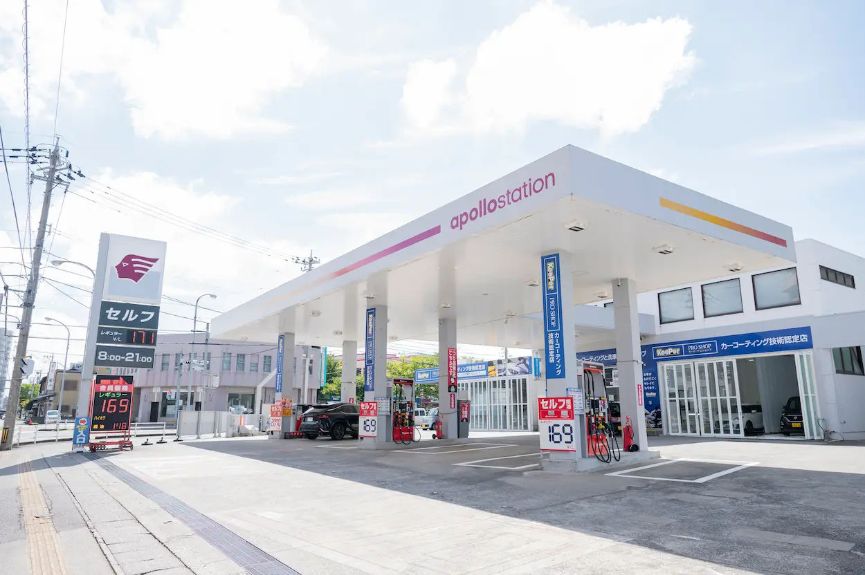 ガソリンスタンド全体