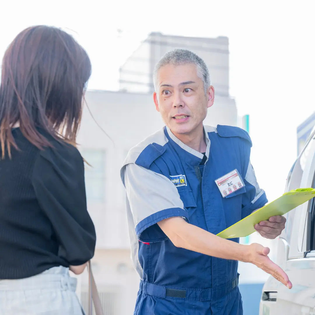 現車確認・ご相談の様子