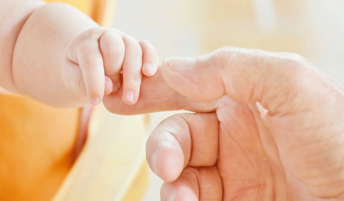 Touching A Baby Without Risk: A Guide To Safe Hand Hygiene