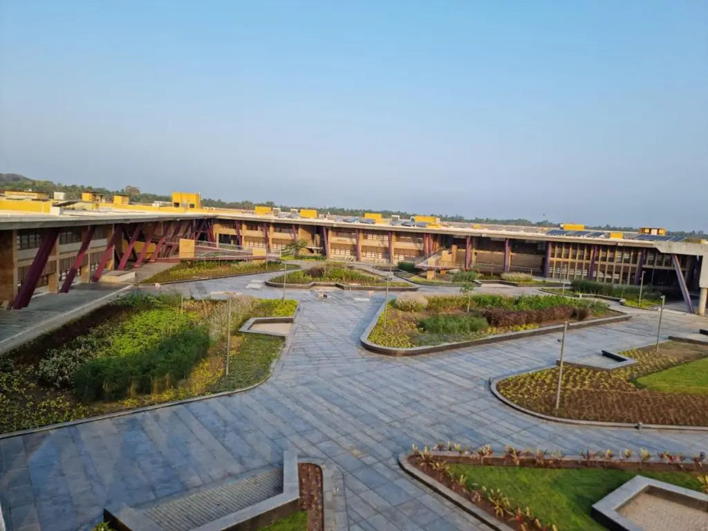 education hub - Image 2