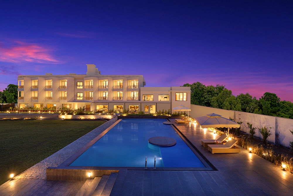 lemon tree resort  - Image 1