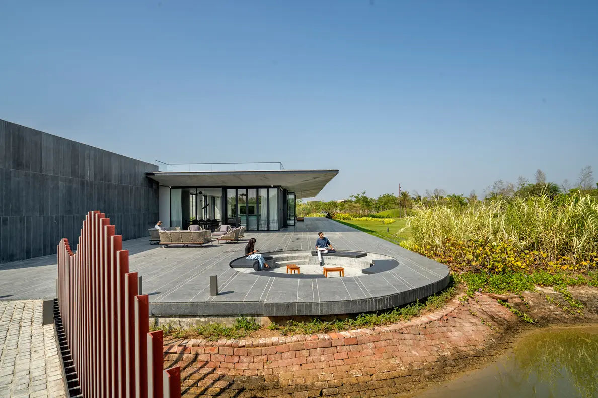 12.0 house - Image 2