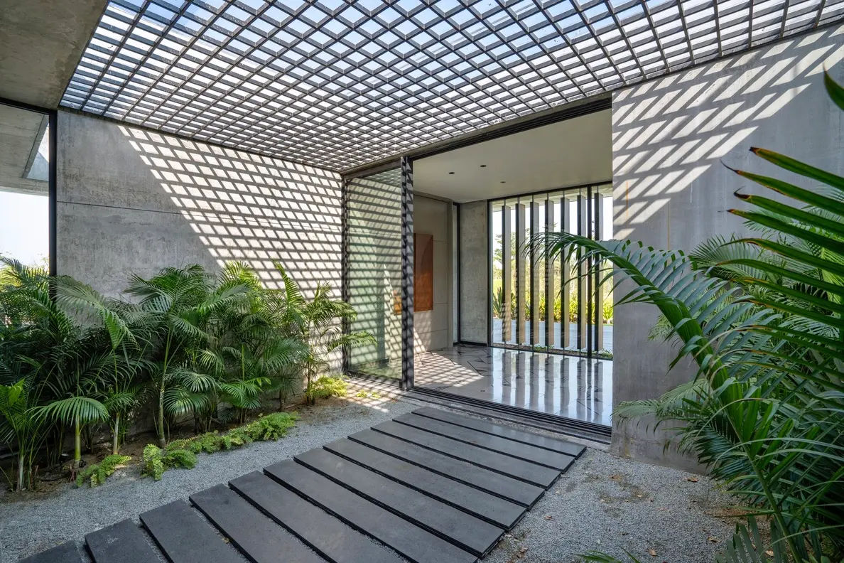 12.0 house - Image 8