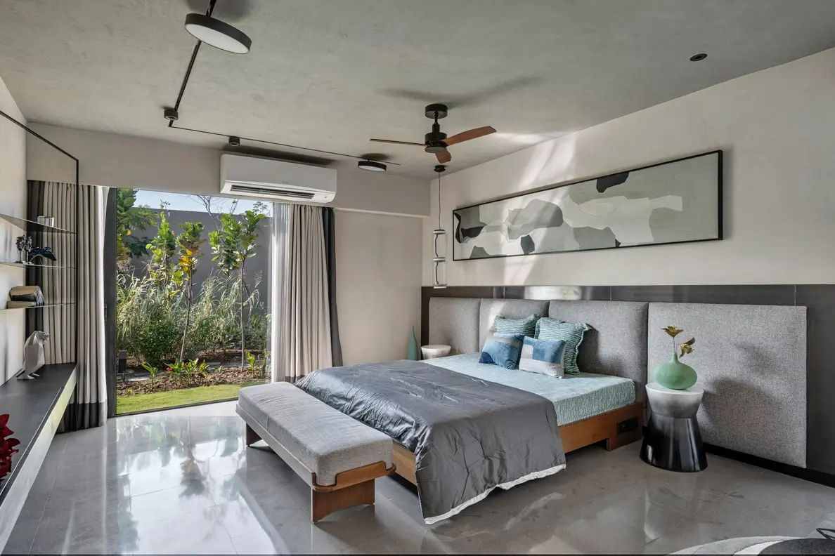 12.0 house - Image 9