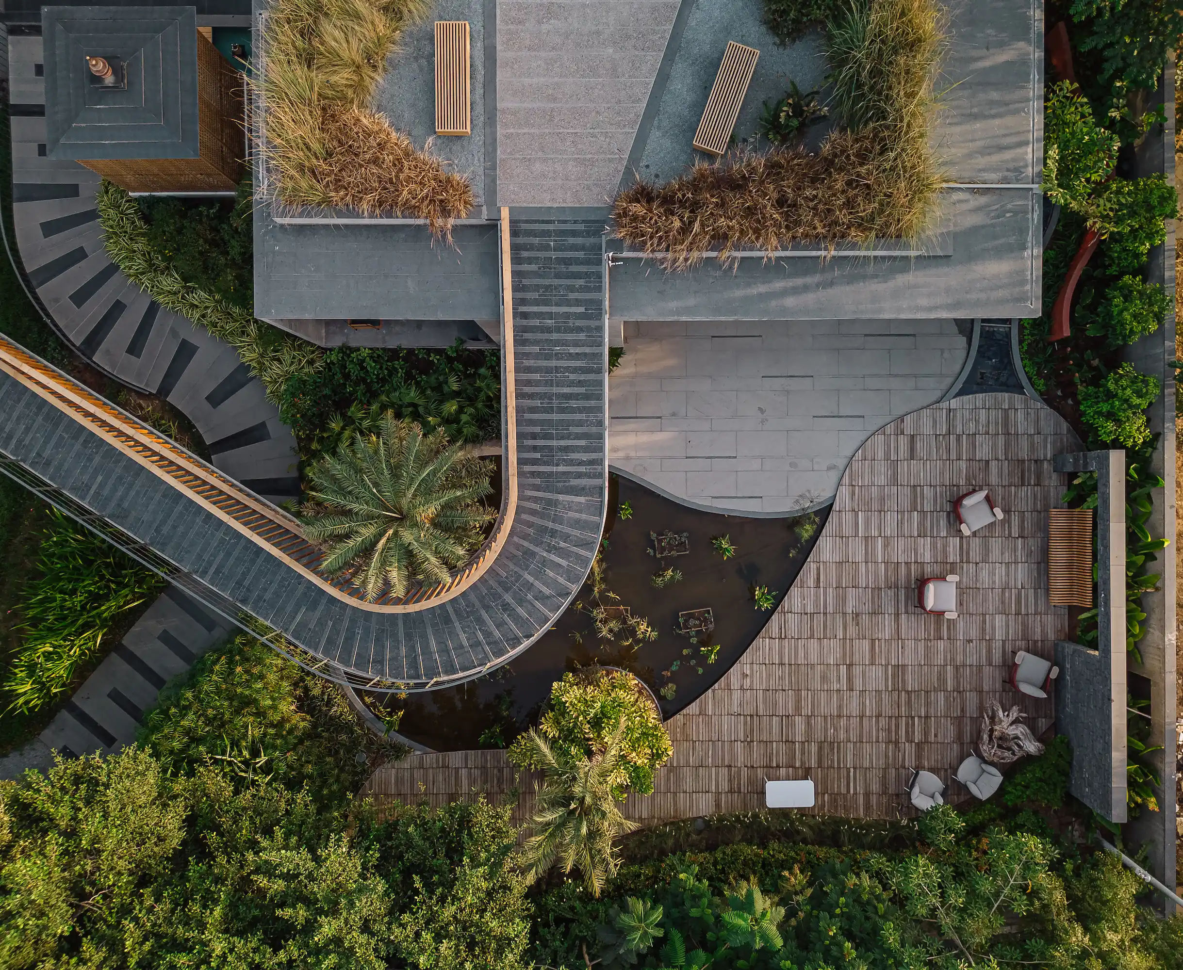 link house - Image 2