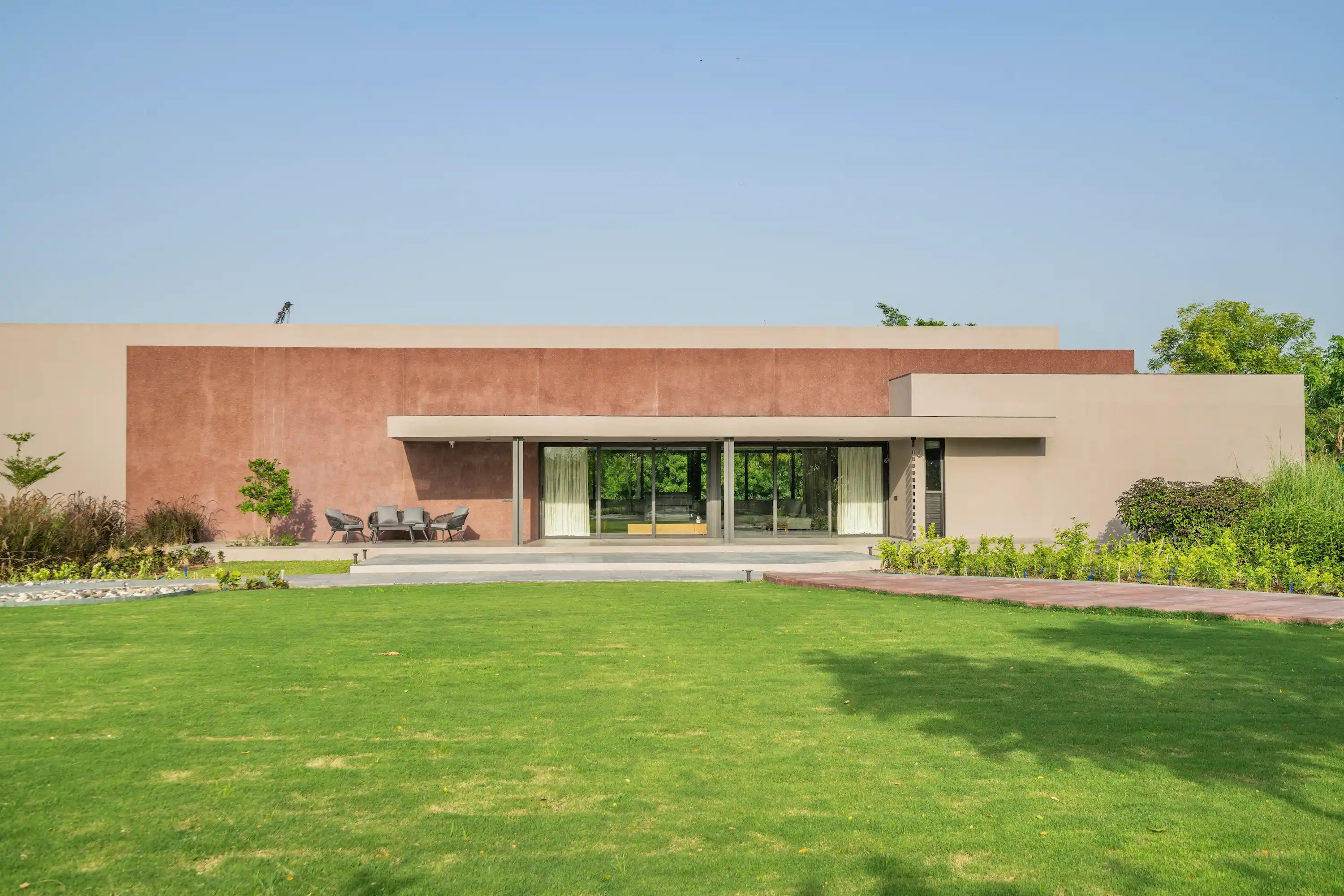 the parallel house - Image 6